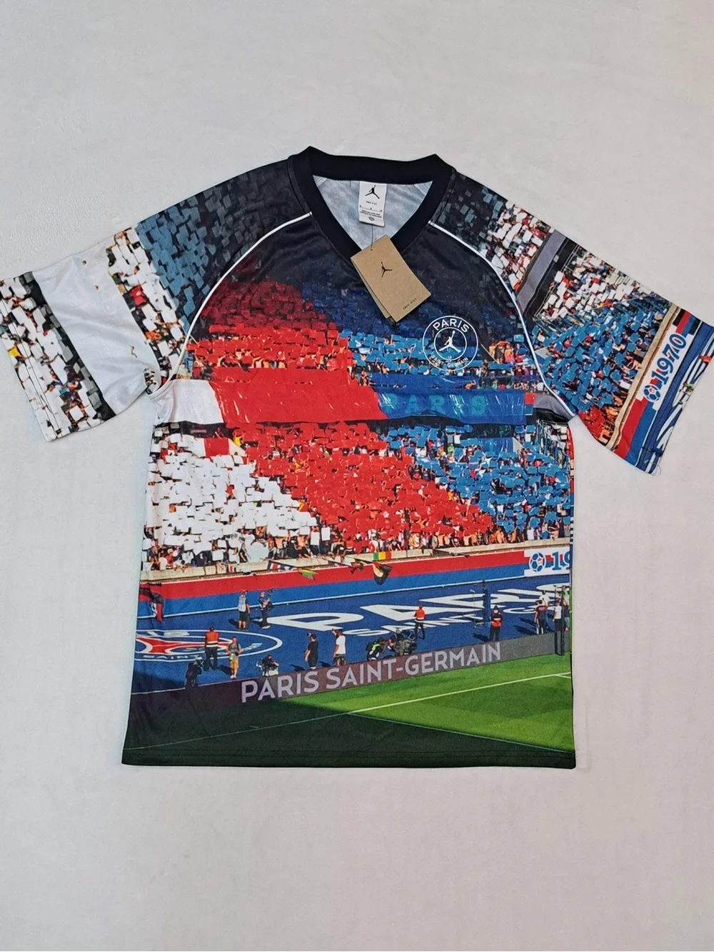 Jordan x PSG Graphic Slim-Fit Men's Jersey T-Shirt - Men's size MEDIUM